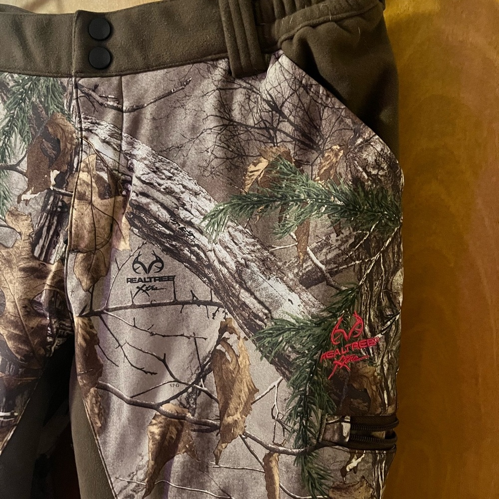 Realtree women’s Camo hunting Pants